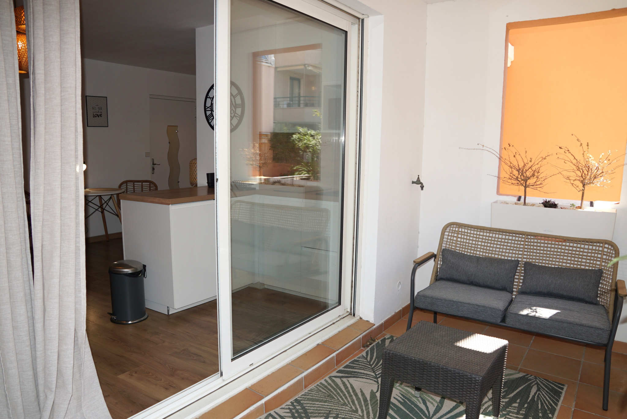 Beau studio de 28 m2 et avec terrasse