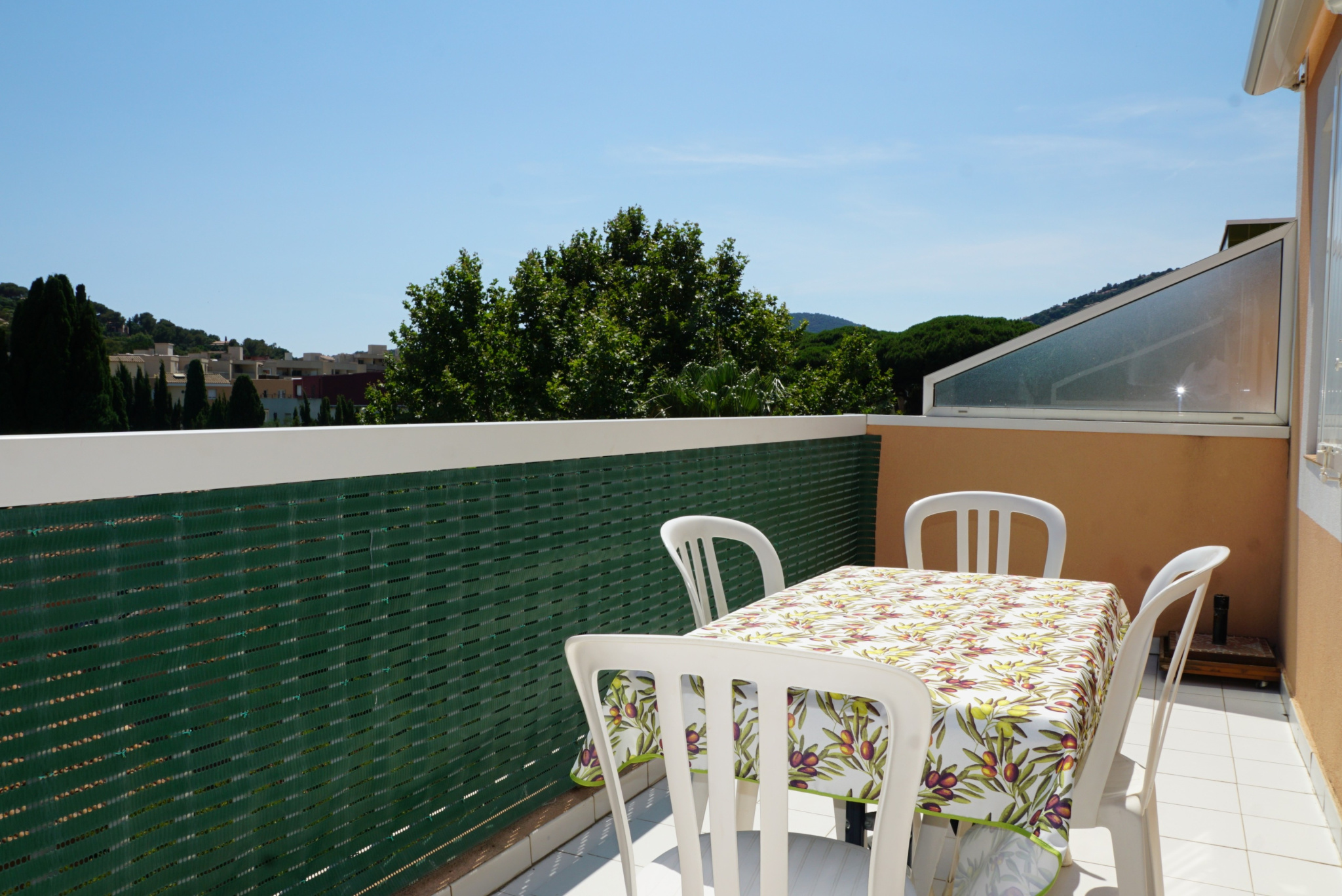 Duplex F2 de 39 m2, terrasse et Garage
